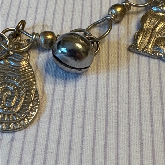 CATS Silver and Purple beads BELLS Necklace 🐈⬛ - Picture 6 of 6